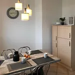 Doberaner Strasse 15 01 Apartamento *
